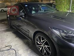 کیا ستینگەر